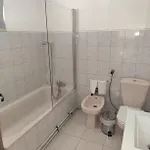 Residencial Janela בית הארחה 3*