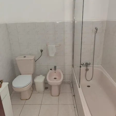 ゲストハウス Residencial Janela 3*