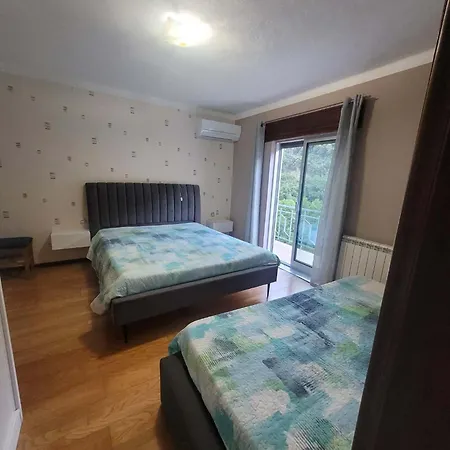 Residencial Janela ゲストハウス 3*