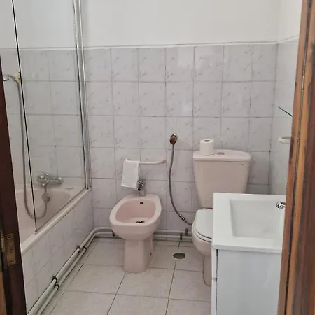 Residencial Janela 招待所 3*