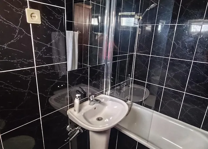 Residencial Janela 3* 제어스